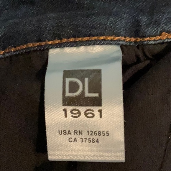 DL1961 Skinny Jeans - Picture 13 of 14